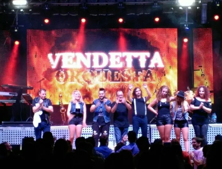 Duo Tabú i Orquestra Vendetta show